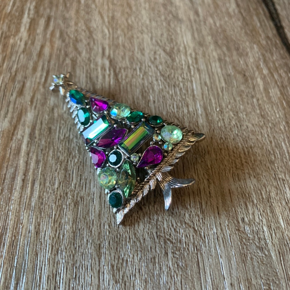 Vintage 1950s MCM Hollycraft Christmas Tree Brooch Rhinestone Holiday Pin
